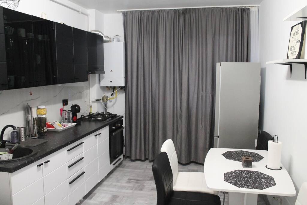 Yua'Shomes-Bussiness And Travel Apartment Kaloşvar Dış mekan fotoğraf